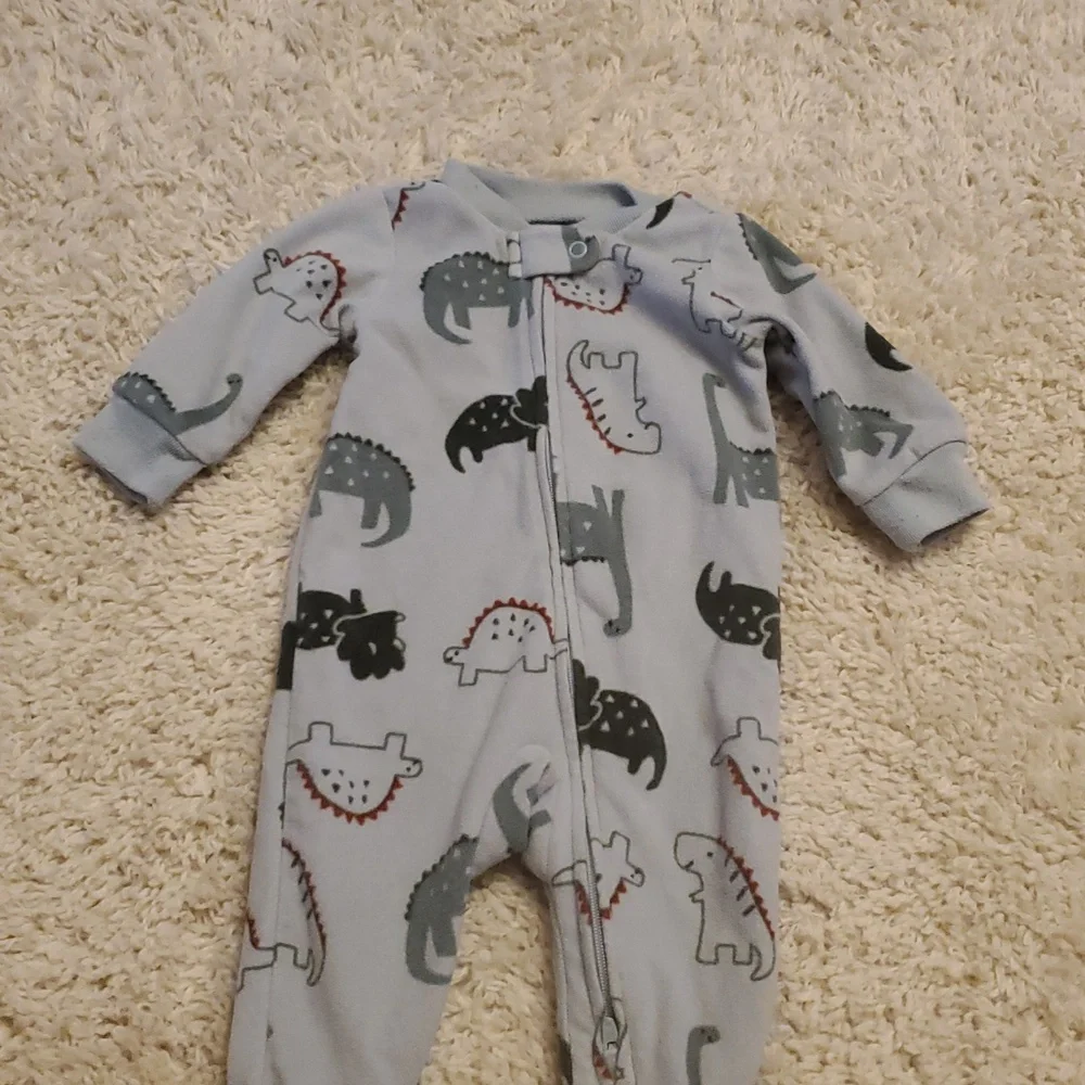 5 For $25 Carter's Dinosaur Print‎ Baby One Piece Sleeper Size 3 Months